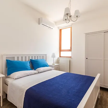 Mondello Apartments Appartamento *